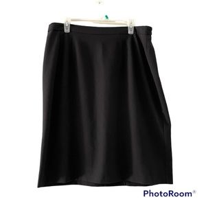 Black Long Straight Skirt Women’s Size 16W